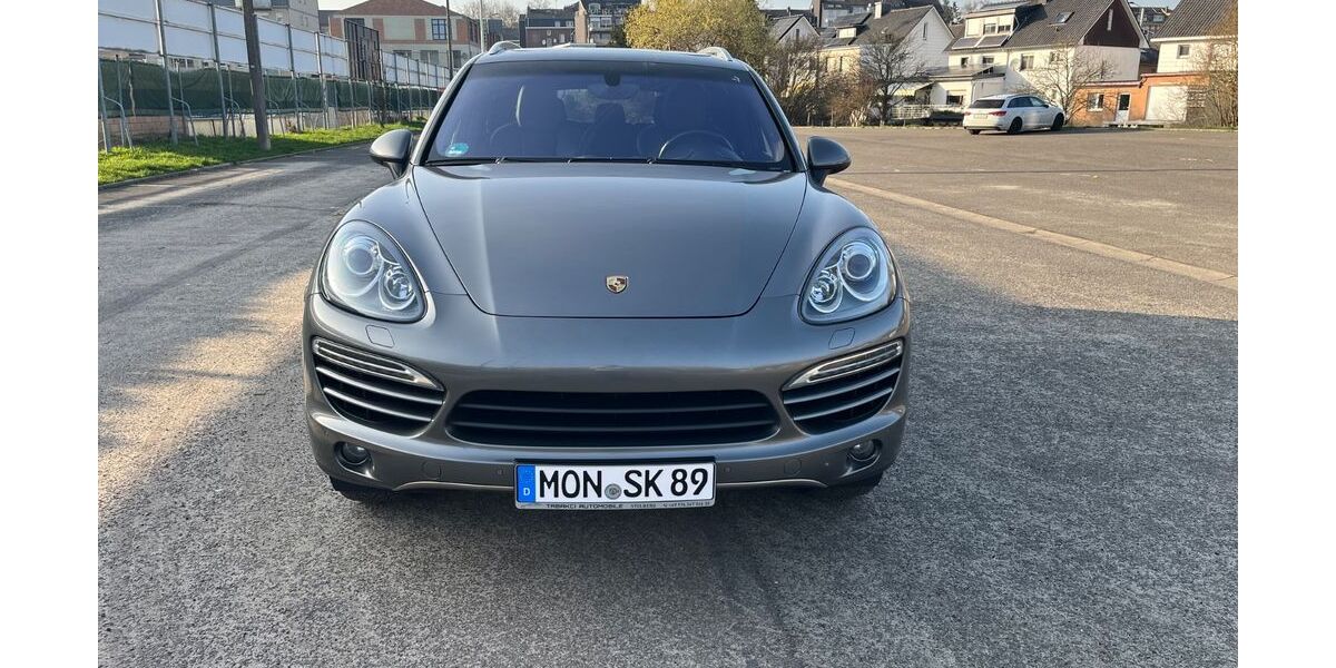 Porsche Cayenne 334.000 km 14.900 &euro; Eschweiler 52249