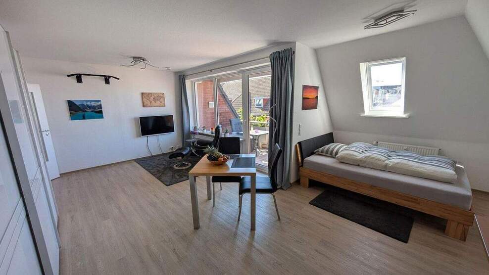 Freie moderne Wohnung über den Dächern von Bergedorf - ruhig und zentral 1 zimmer