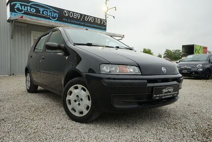 Fiat Punto 89.433 km 2.490 &euro; München 81829