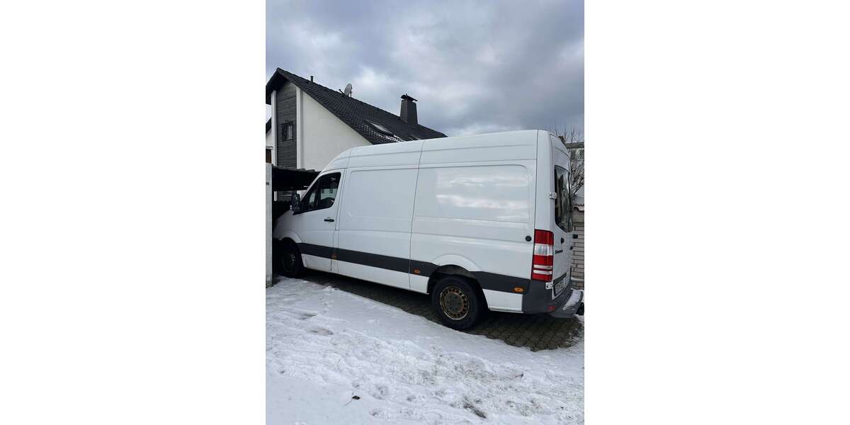 Mercedes-Benz Sprinter 277.000 km 8.900 &euro; Nürnberg 90475