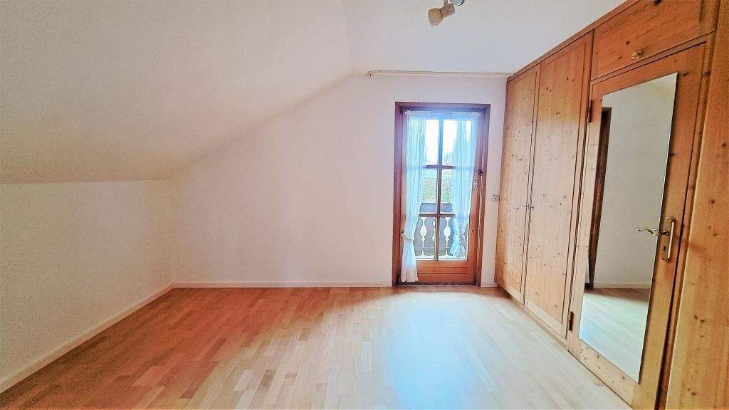 Einfamilienhaus Feldafing - 5 Zimmer, 120 m&sup2;, 2.600&euro; | Angebot:24737296
