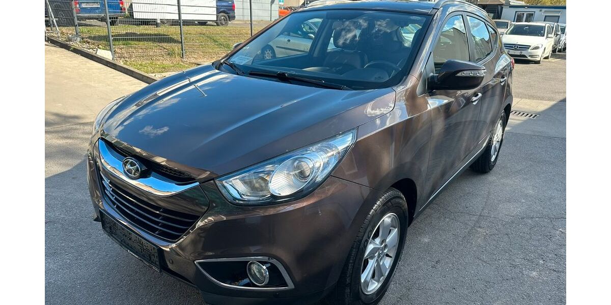 Hyundai ix35 125.000 km 9.900 &euro; Berlin 12347