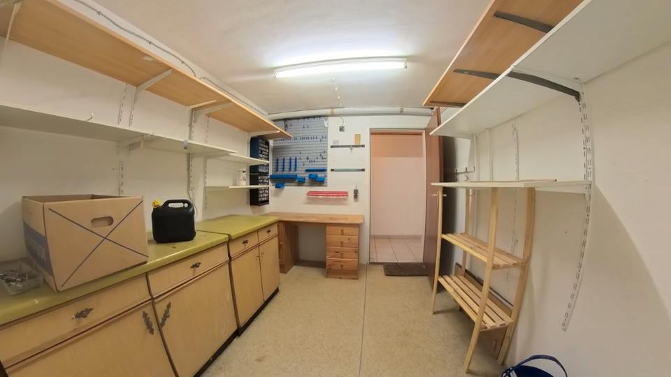 Einfamilienhaus Büdingen - 8 Zimmer, 178 m&sup2;, 395.000&euro; | Angebot:27084213