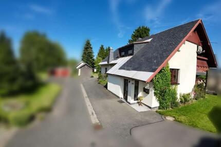 Großes Einfamilienhaus in Grünbach im Vogtland - flexibel nutzbar 9 zimmer