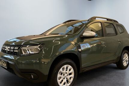 Dacia Duster 29.869 km 25.270 &euro; Brandenburg 14770