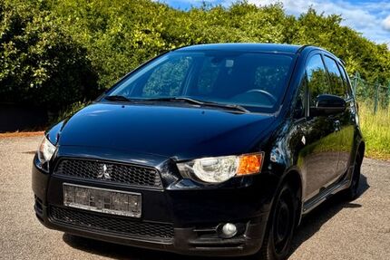Mitsubishi Colt 143.500 km 2.799 &euro; Sternenfels 75447