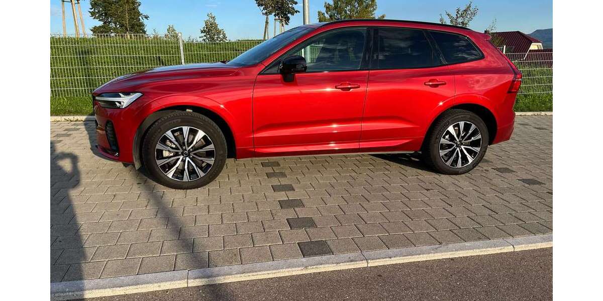 Volvo XC60 23.000 km 37.500 &euro; Uhingen, Stadt 73066