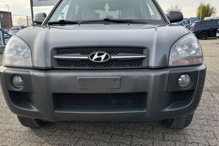 Hyundai TUCSON 217.000 km 3.199 &euro; Alsdorf 52477