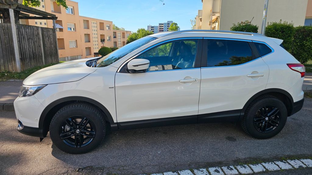 Nissan Qashqai 147.000 km 13.000 &euro; Stuttgart 70437