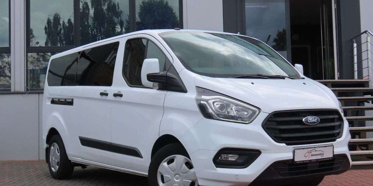 Ford Transit Custom 90.000 km 21.900 € Neuss 41469