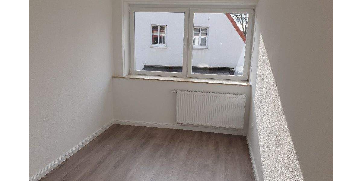 Etagenwohnung Steyerberg - 3 Zimmer, 87 m&sup2;, 580&euro; | Angebot:25667269