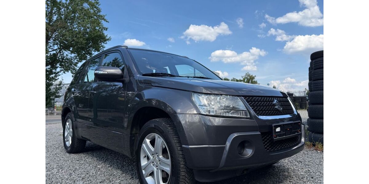 Suzuki Grand Vitara 230.000 km 4.490 &euro; Frankfurt am Main 60486