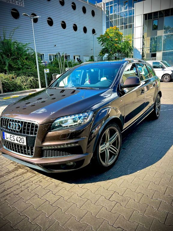 Q7