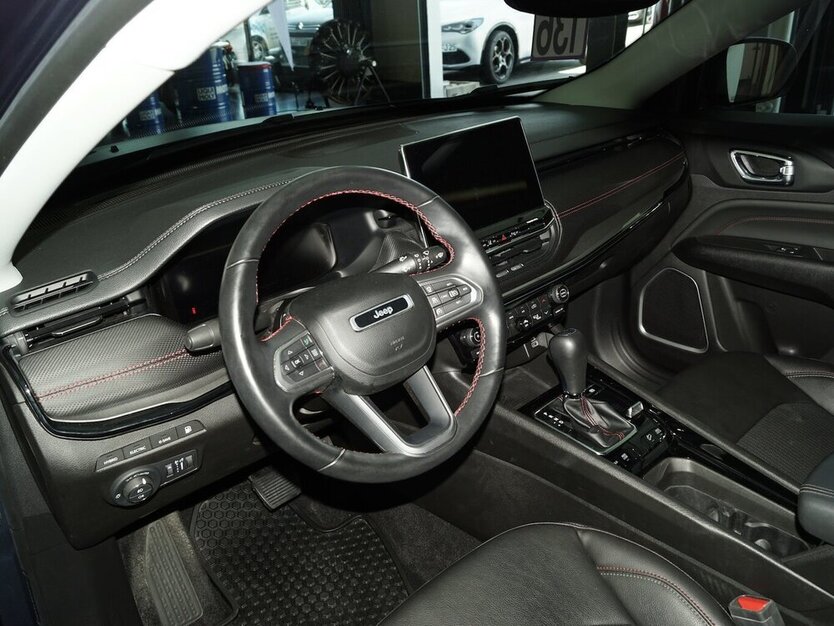 Compass °IIIII° Trailhawk Plug-In Hybrid 4WD