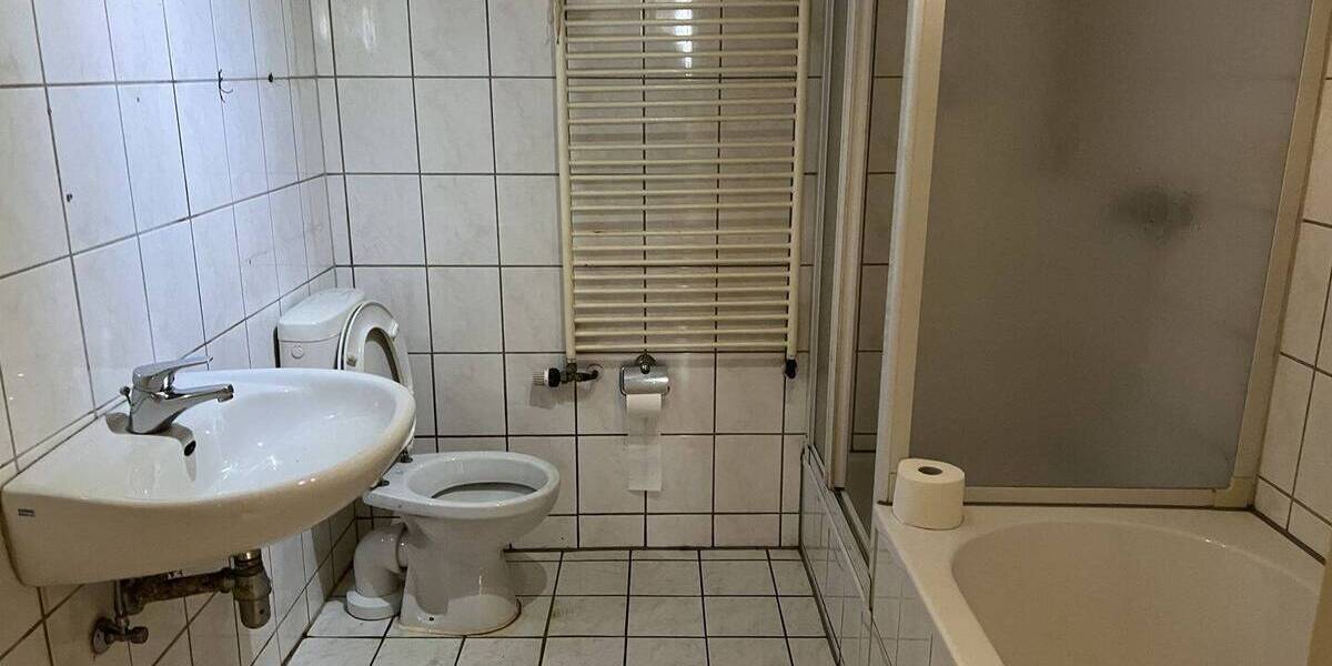 Mehrfamilienhaus, Wohnhaus Buttstädt - 1 Zimmer, 326 m&sup2;, 175.000&euro; | Angebot:26160718