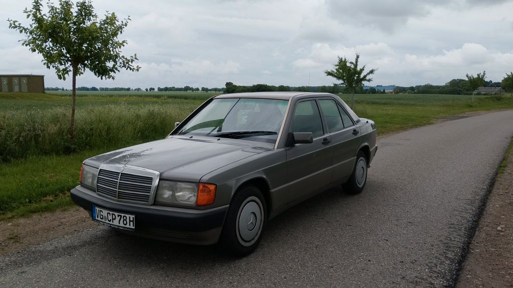 Mercedes-Benz 190 360.000 km 6.990 &euro; Mesekenhagen 17498