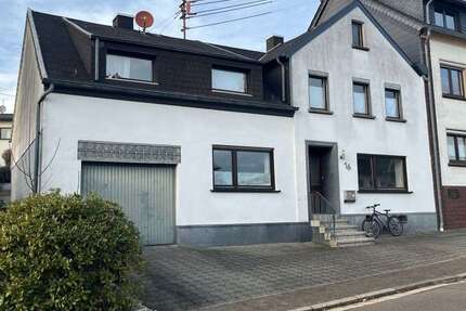 Haus Nonnweiler - 7 Zimmer, 155 m&sup2;, 125.000&euro; | Angebot:26904990
