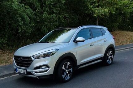 Hyundai TUCSON 62.000 km 17.500 &euro; Würzburg 97078