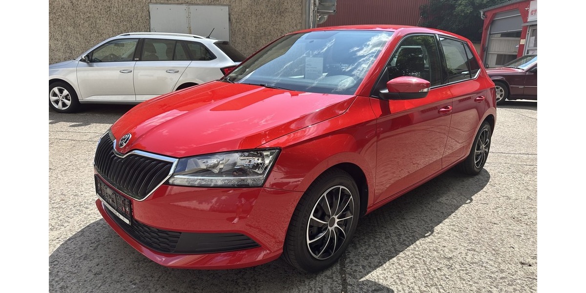 Skoda Fabia 1.0 Ambition 1.Hand Klima 34.792 km 11.690 € Berlin 10247