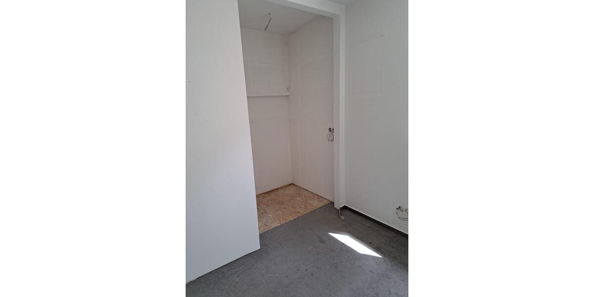 Reihenhaus Pasewalk - 3 Zimmer, 99 m&sup2;, 50.000&euro; | Angebot:27243104