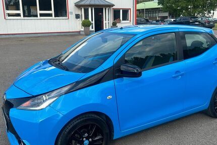 Toyota Aygo (X) 66.000 km 8.280 &euro; Geisingen 78187