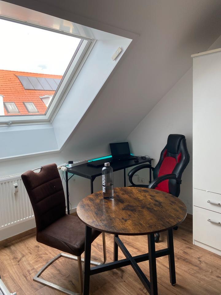 Einzelappartement ab 15.06 bis zum 31.07 zu untervermieten