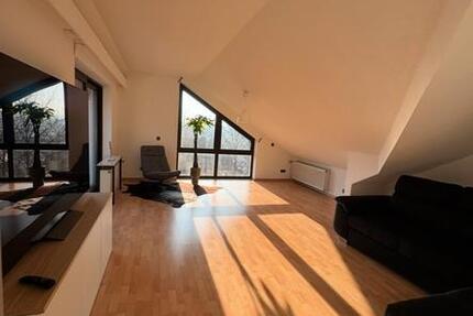 Gut gelegene Wohnung mit vielen Vorteilen zimmer