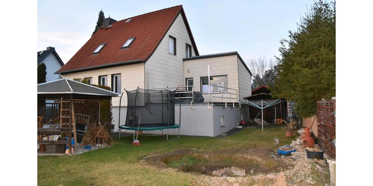 Einfamilienhaus Teutschenthal - 6 Zimmer, 130 m&sup2;, 270.000&euro; | Angebot:24772400