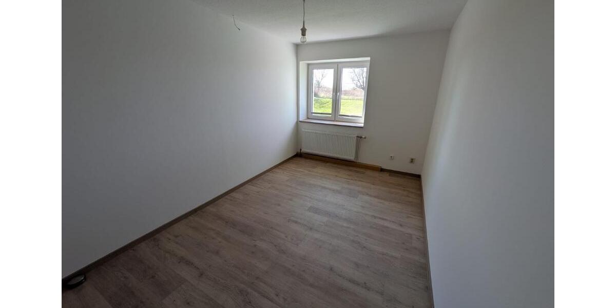 Terrassenwohnung Dranske - 3 Zimmer, 96 m&sup2;, 864&euro; | Angebot:26222658