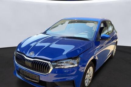 Skoda Fabia 67.346 km 15.960 &euro; München 80686