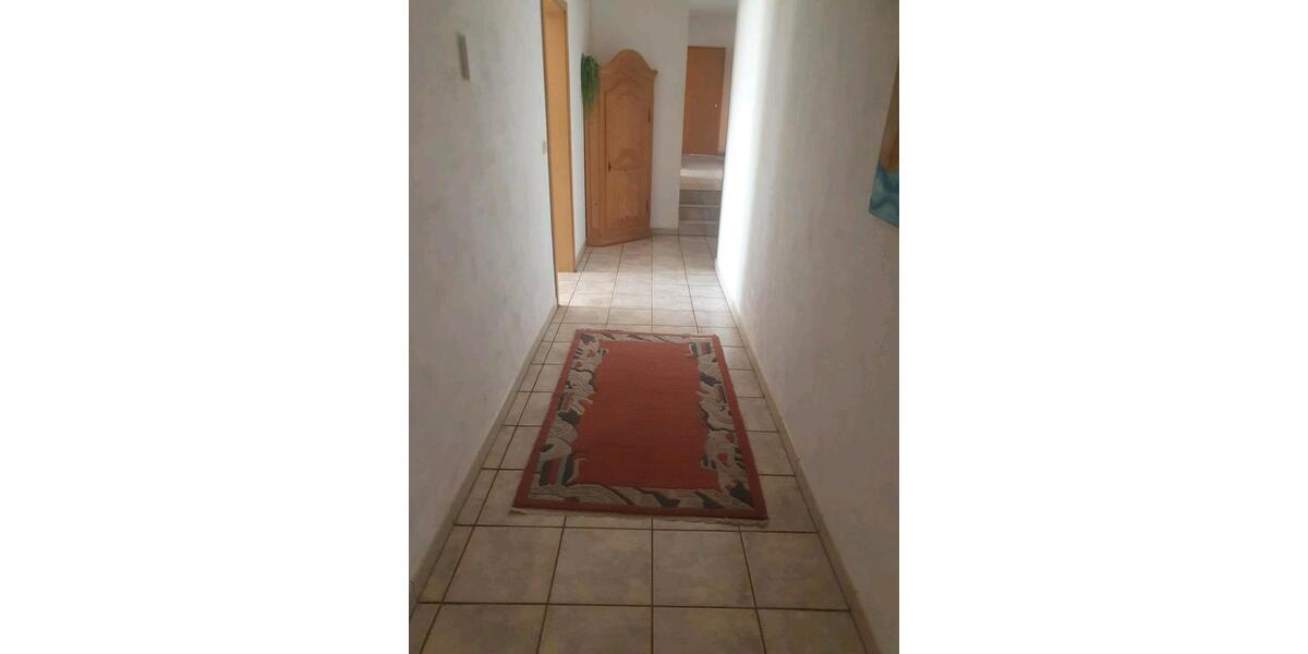 Etagenwohnung Homberg (Ohm) - 4 Zimmer, 120 m&sup2;, 170.000&euro; | Angebot:27028669