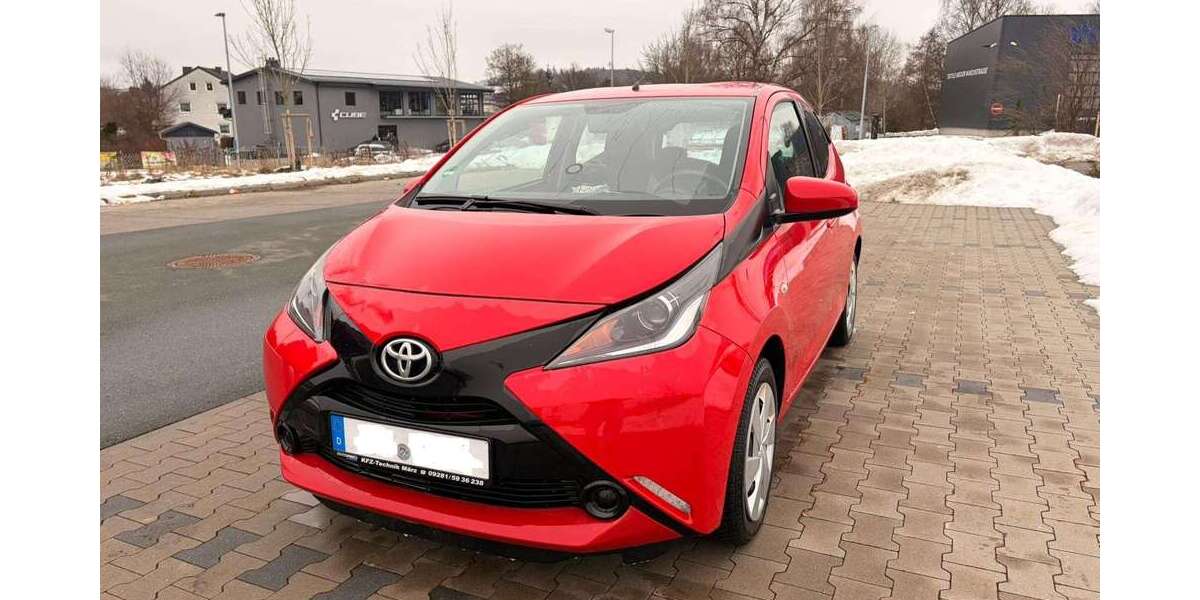 Toyota Aygo 62.000 km 8.300 &euro; Hof 95032
