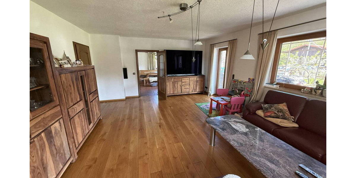 Einfamilienhaus Bad Aibling Unterheufeld - 7 Zimmer, 190 m&sup2;, 1.300.000&euro; | Angebot:26203896