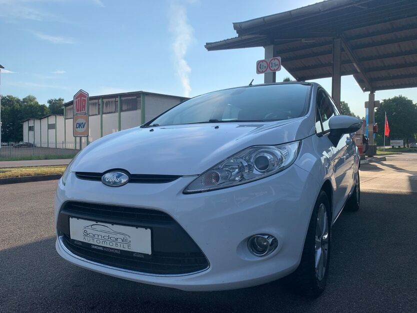 Ford Fiesta 259.300 km 2.450 € Oberrot 74420