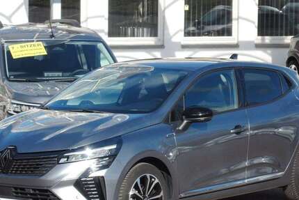 Renault Clio 16.310 km 17.980 &euro; Fellbach 70736