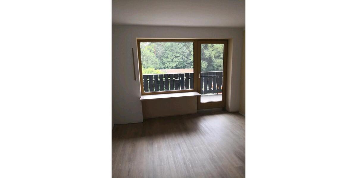 Etagenwohnung Sulzbach-Rosenberg Rosenberg - 6 Zimmer, 123 m&sup2;, 130.000&euro; | Angebot:27246840