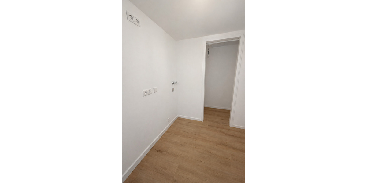 Etagenwohnung München Milbertshofen-Am Hart - 2 Zimmer, 62 m&sup2;, 1.400&euro; | Angebot:25459356