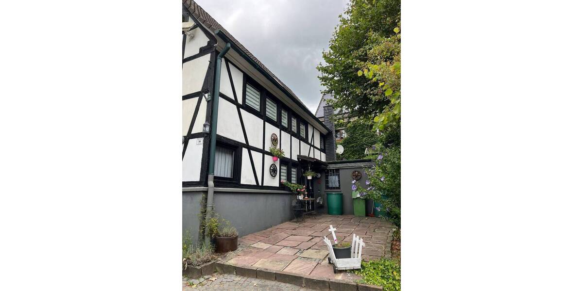 Charmantes Fachwerkhaus - Einziehen und Wohlfühlen 5 zimmer