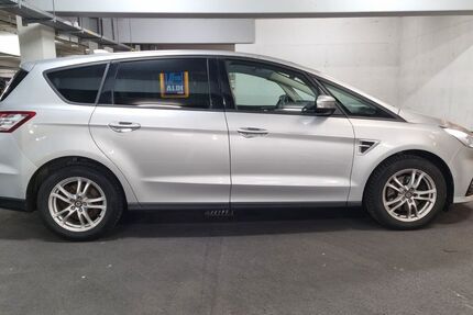 Ford S-Max 191.000 km 12.800 &euro; Esslingen am Neckar 73733