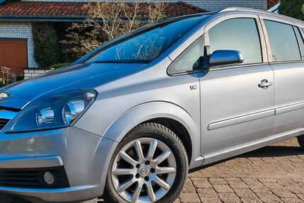 Opel Zafira 154.000 km 5.999 &euro; Inden 52459