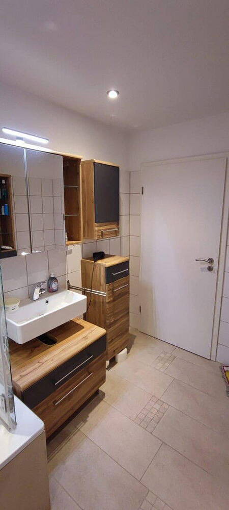 Freie 3-Zimmer-Wohnung mit Balkon in zentraler Lage! Provisionsfrei
