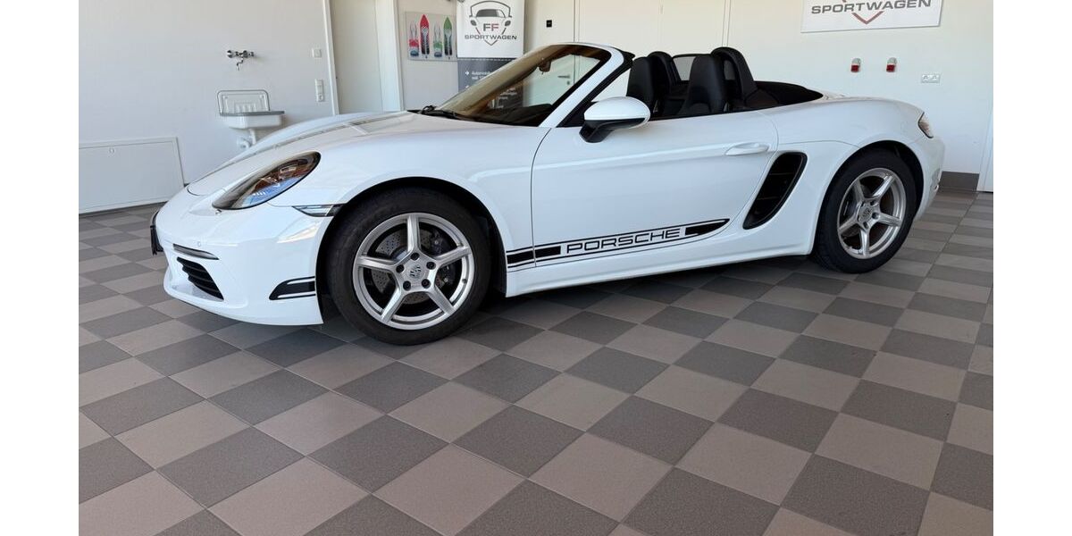 Porsche Boxster 20.800 km 58.880 &euro; Pilsting 94431