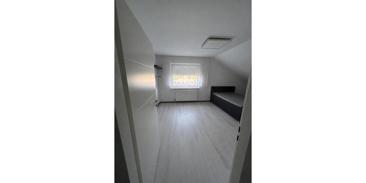 Dachgeschoßwohnung Steinfurt - 2.5 Zimmer, 68 m&sup2;, 170.000&euro; | Angebot:27197319