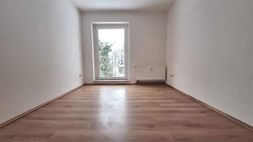 Zimmer Weißenfels - 2 Zimmer, 43 m&sup2;, 330&euro; | Angebot:25662561