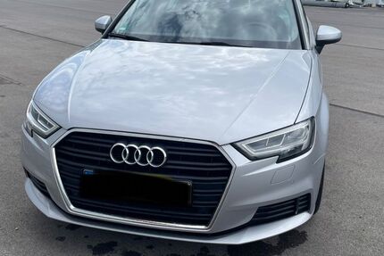 Audi A3 179.100 km 12.899 &euro; Utting 86919