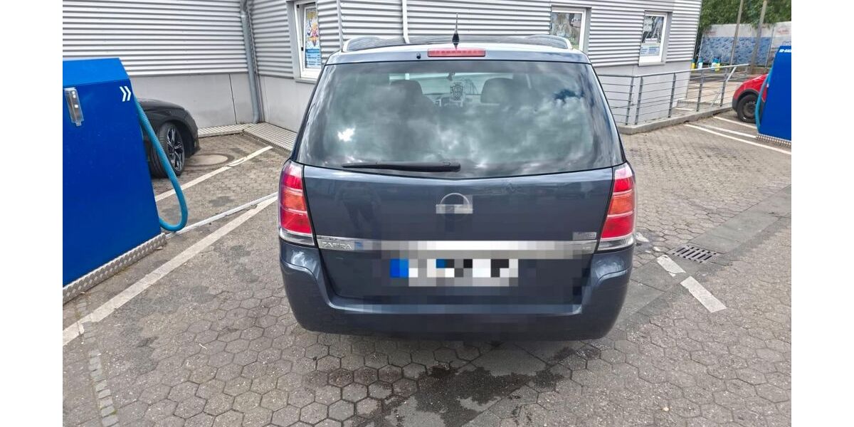 Opel Zafira 233.000 km 2.850 &euro; Königswinter 53639