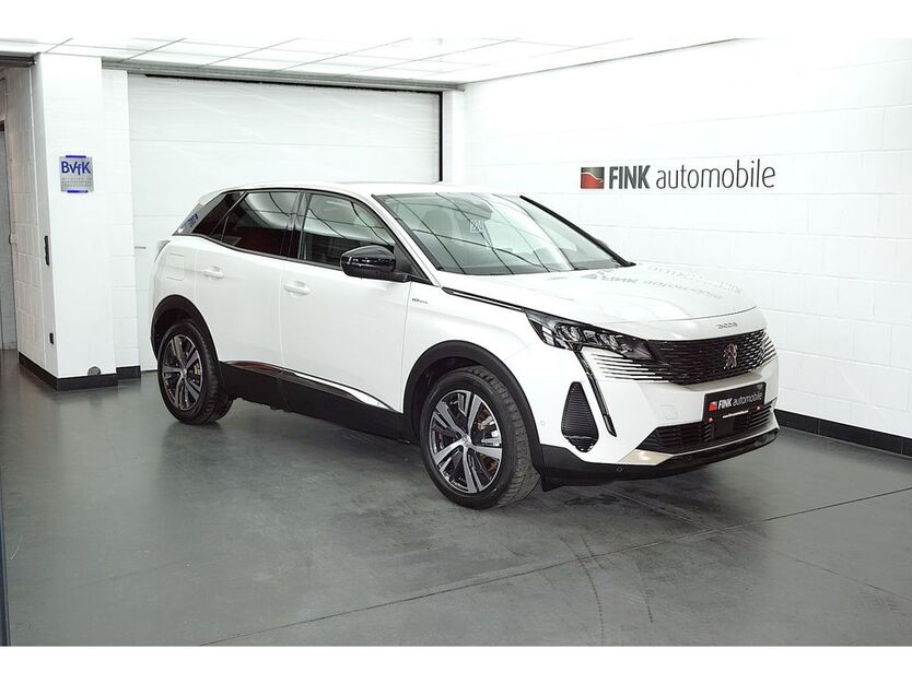 Peugeot 3008 24.628 km 22.770 € Lich 35423