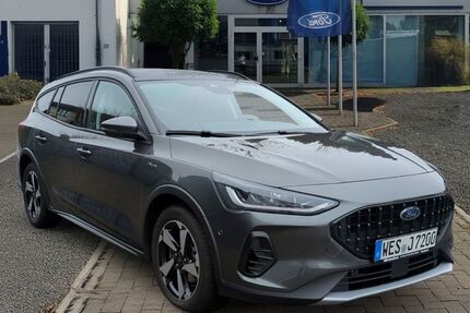 Ford Focus 15.000 km 28.250 &euro; Sonsbeck 47665