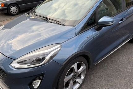 Ford Fiesta 73.000 km 11.690 &euro; Köln 50739