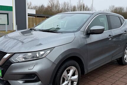 Nissan Qashqai 82.000 km 8.500 &euro; Greifswald 17489
